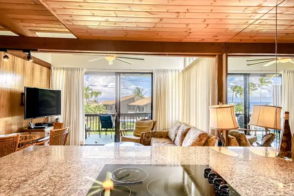 Bright Island Living Space