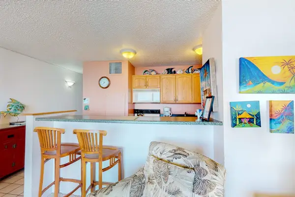 Open Kitchen For Easy Entertaining