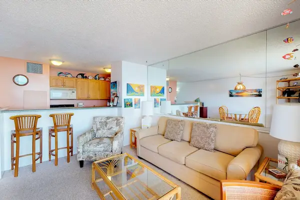 Open Concept Living And Dining Space