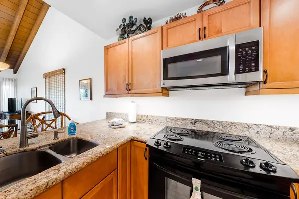 Whip up favorites and enjoy unforgettable meals during your getaway