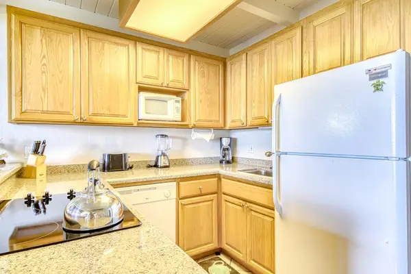 Bright And Welcoming Kitchen