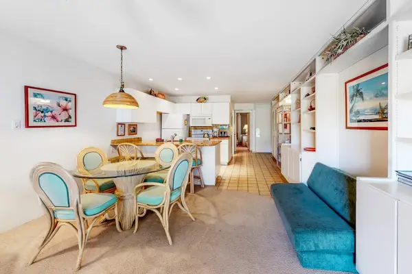 Spacious Dining For Family Gatherings