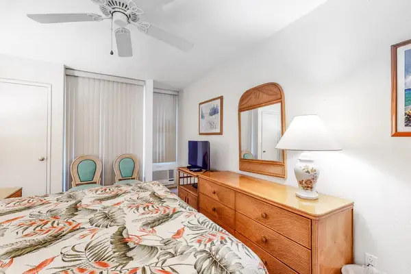 Cozy Bedroom With Island Comfort