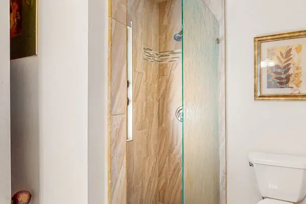 Walk In Shower With Modern Design