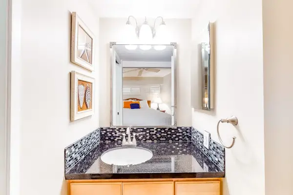 Fresh And Bright Vanity Space