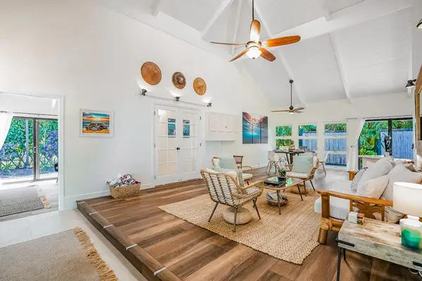 Large living room open to the dinning room and kitchen.