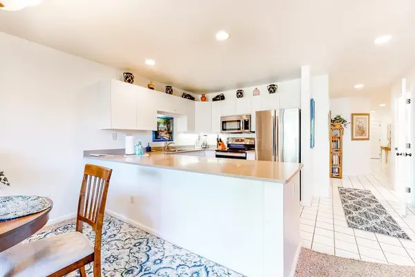 Modern Kitchen With Breakfast Bar