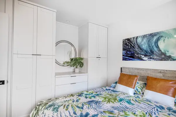 Ample Custom Storage Closets Keep Your Stay Clutter Free