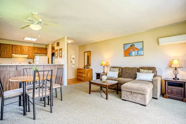 Relax In An Open Coastal Retreat
