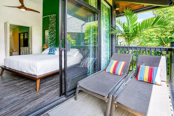 Relax on the lanai surrounded by tropical greenery