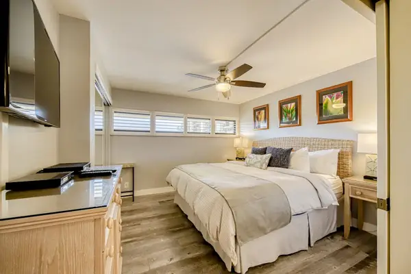 Cozy Island Inspired Sleeping Space