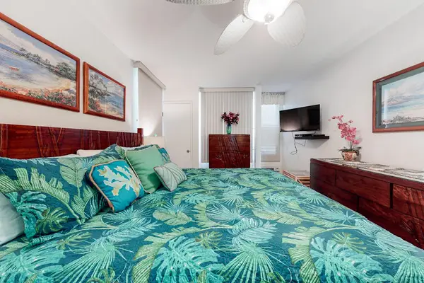 Peaceful Island Bedroom Retreat
