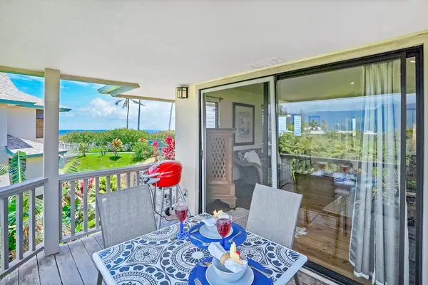 Private Balcony For Outdoor Dining