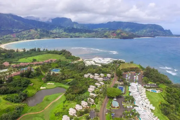 Discover Kauai's Emerald Landscape