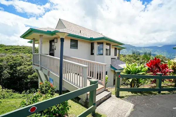 Charming Island Home Exterior