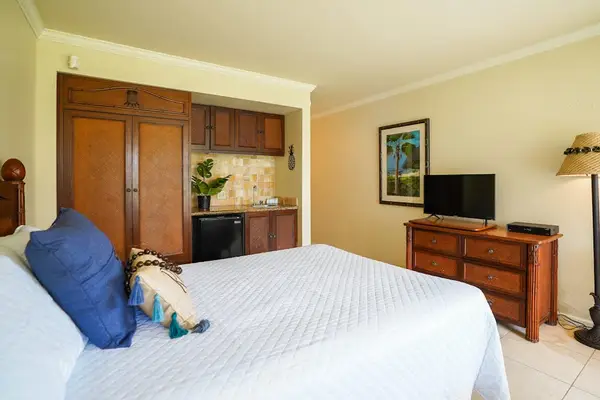 Spacious Double Bedroom