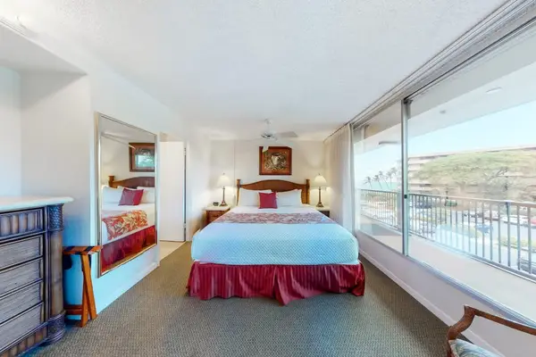Spacious studio with great views