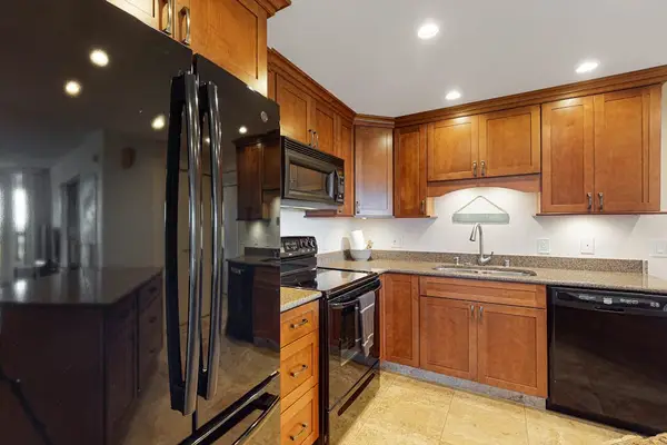 Full kitchen with modern appliances for easy cooking