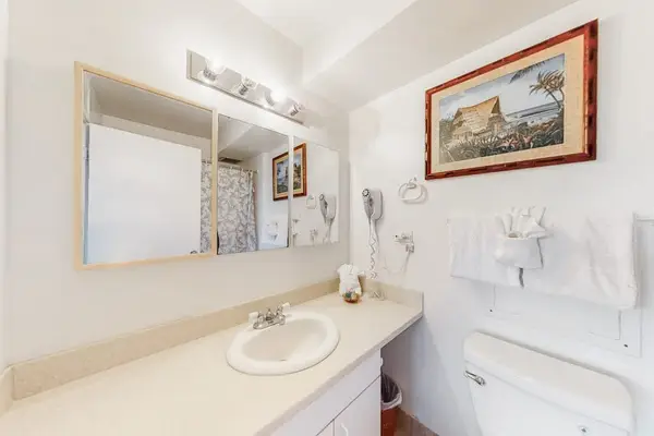 Enjoy a refreshing shower after time by the ocean