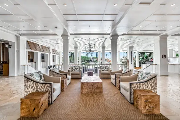 Elegant Open-Air Reception With Island-Inspired Charm