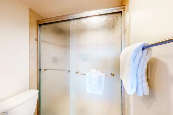 Fresh And Modern Walk In Shower