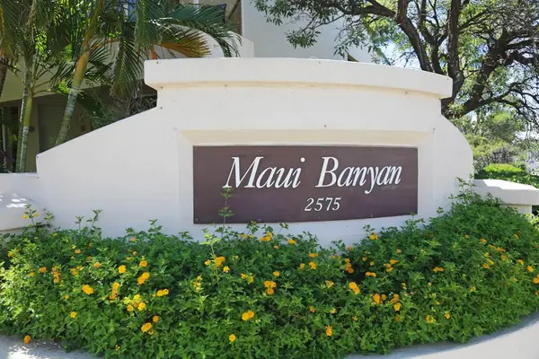 Welcome To Beautiful Maui Banyan Resort