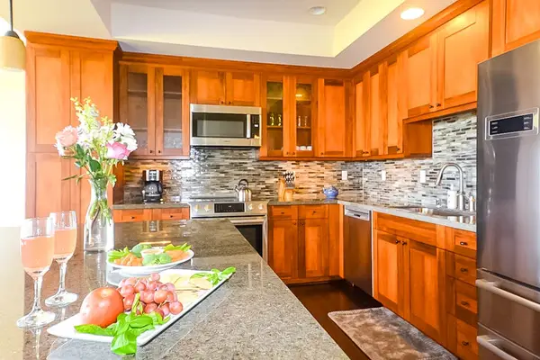 Fully equipped kitchen for family cooking together