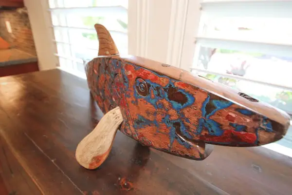 Decorative Touches Throughout the Kitchen