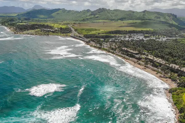 Beautiful view of the coast and the island to clear your mind