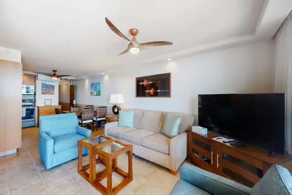 Inviting lounge for relaxing after the beach