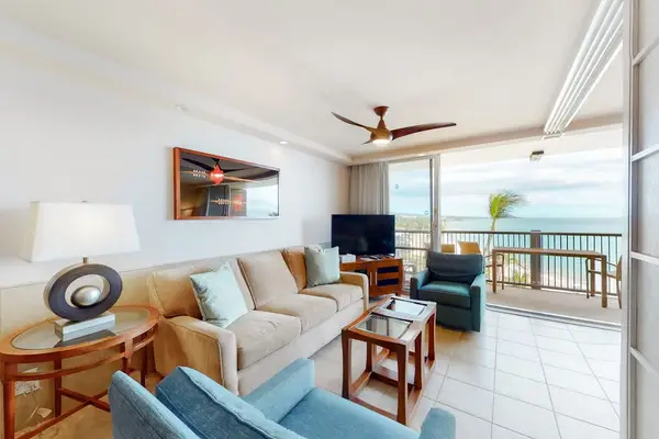 Oceanfront living on Maui's sunny south shore
