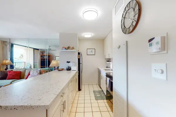 Fresh Coastal Kitchen Design
