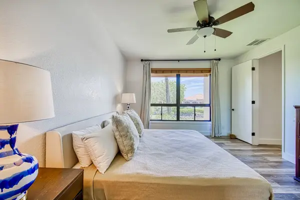 Spacious Retreat Designed For Ultimate Comfort