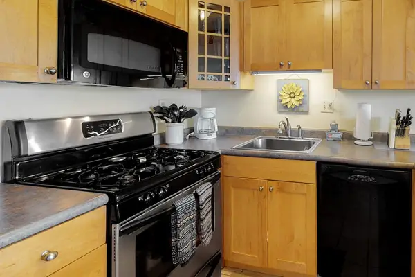 Cook Up Island Favorites With Ease