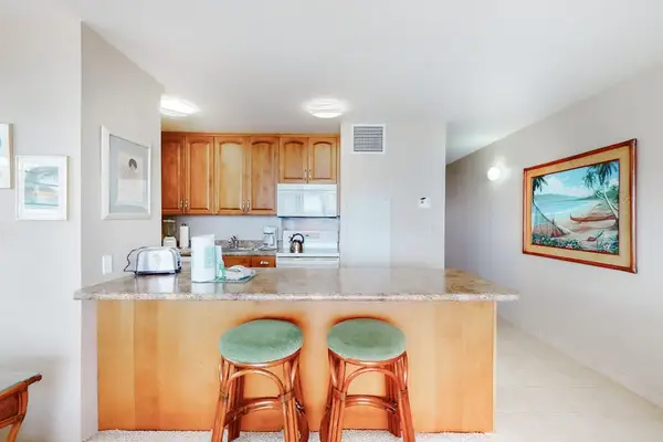 Open Kitchen With Breakfast Bar