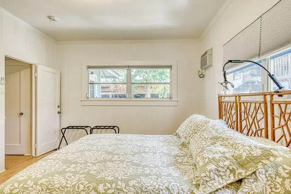 Settle into the inviting king bed after exploring Waikiki