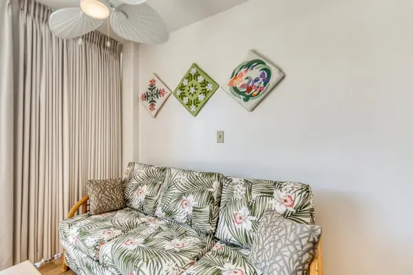 Enjoy flexible sleeping space with a comfortable sofa bed.