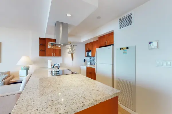 Chef Inspired Coastal Kitchen