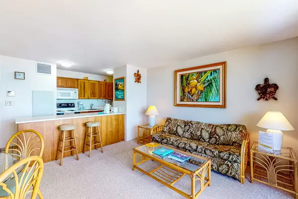 Cozy Coastal Lounge For Relaxing