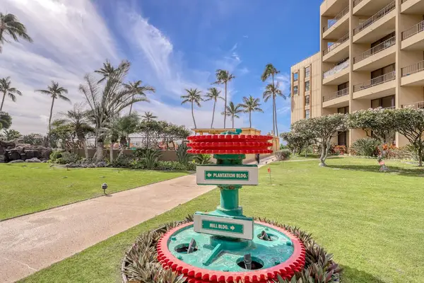 Iconic Sugar Beach Resort Fountain