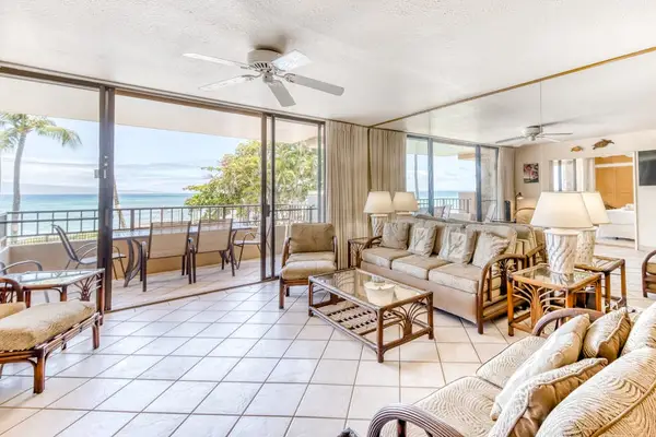 Sunlit Living With Panoramic Pacific Views