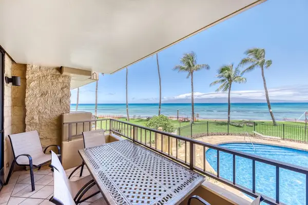 Oceanfront Lanai Made For Morning Coffee
