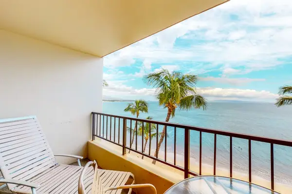 Ocean View Balcony For Sunset Moments