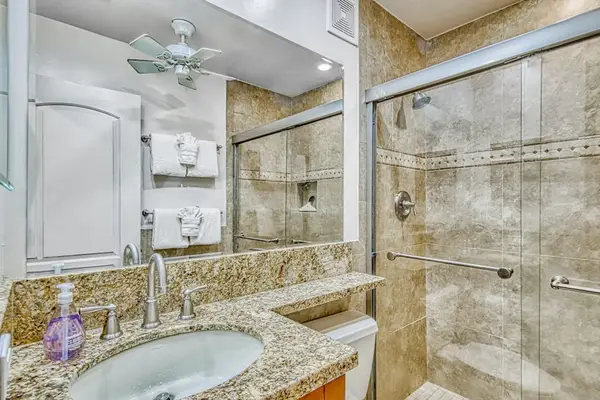 Stylish bathroom with a spacious shower