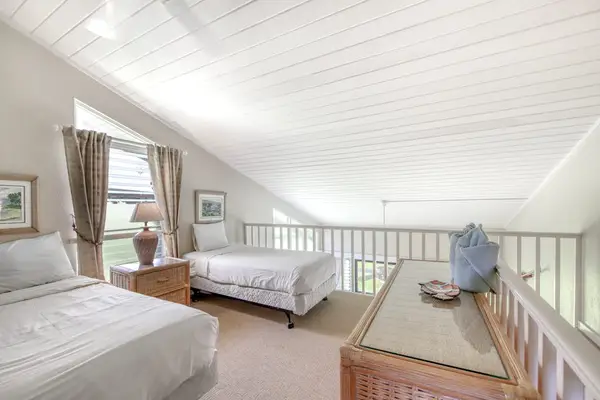 Peaceful Loft Bedroom Retreat