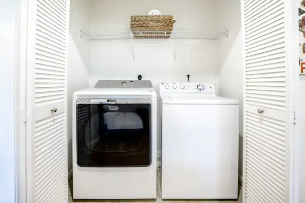 In-home washer and dryer let you pack light and enjoy the convenience of doing laundry during your stay.