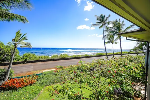 Enjoy peaceful mornings with sunshine and ocean air
