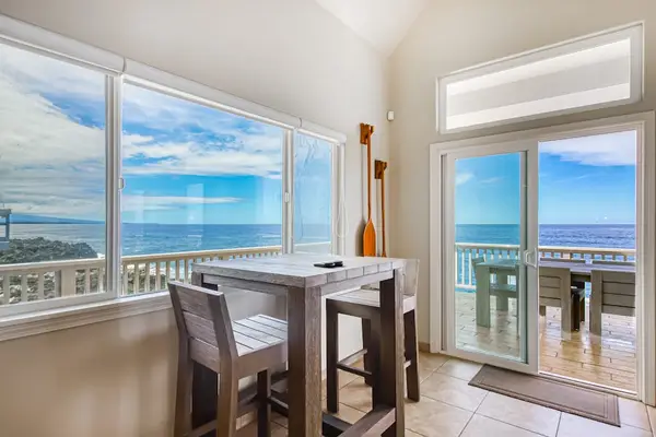 Breakfast With Spectacular Ocean Views