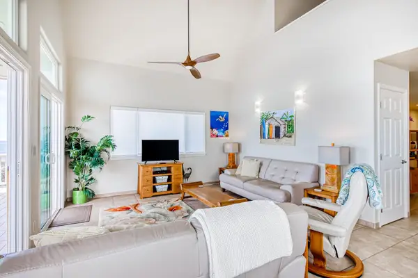 Bright Living With Coastal Elegance