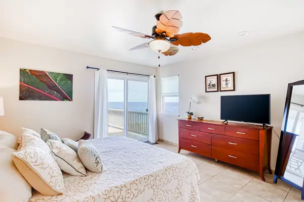 Peaceful Primary Suite Retreat